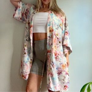 Gorgeous floral print belted robe